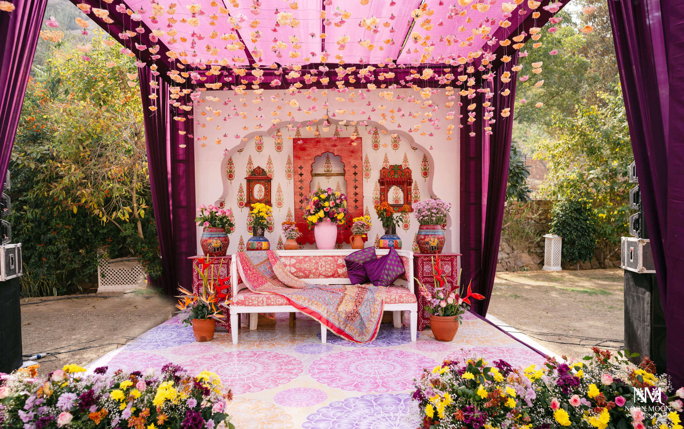 

<!-- THEME DEBUG -->
<!-- THEME HOOK: 'field' -->
<!-- FILE NAME SUGGESTIONS:
   ▪️ field--node--title--article.html.twig
   ✅ field--node--title.html.twig
   ▪️ field--node--article.html.twig
   ▪️ field--title.html.twig
   ▪️ field--string.html.twig
   ▪️ field.html.twig
-->
<!-- BEGIN OUTPUT from 'core/modules/node/templates/field--node--title.html.twig' -->

<span>Pre-Wedding Festivities That Add Magic to Your Celebration</span>

<!-- END OUTPUT from 'core/modules/node/templates/field--node--title.html.twig' -->

 Banner