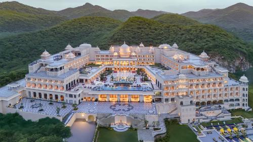 Fairmont, Udaipur